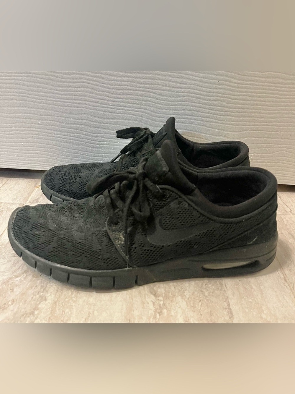 Nike SB Stefan Janoski Max Triple Black Mens 7.5 631303-008